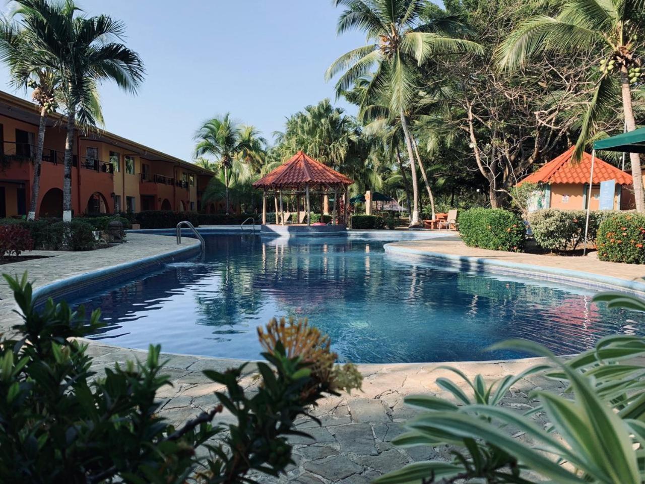 Getaways At Pueblo Real Hotel Quepos Esterno foto